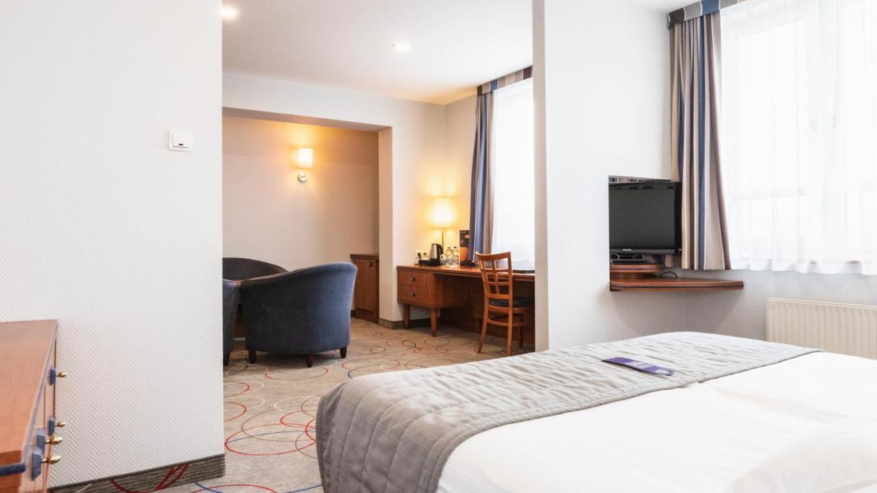 Qubus Hotel Glogow Exterior foto
